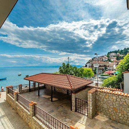 Urania Apartments Ohrida Exterior foto